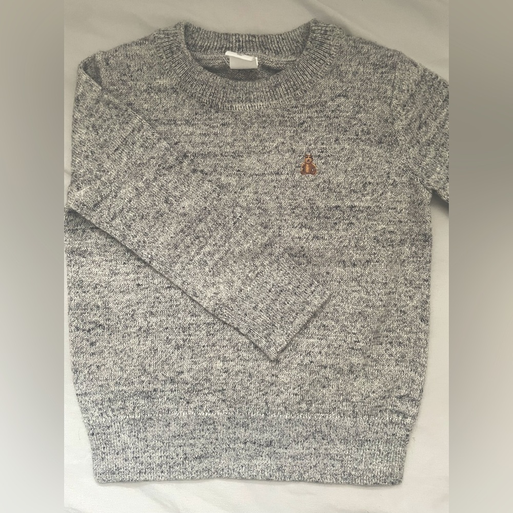 Gap Grey V Neck sweater